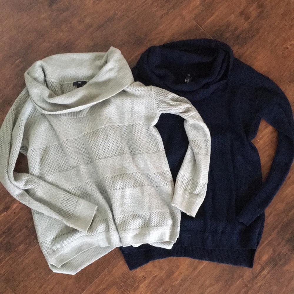 Gap Sweater Bundle